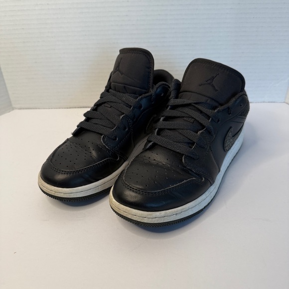 AIR JORDAN 1 LOW SE (BIG KID) - Picture 7 of 12